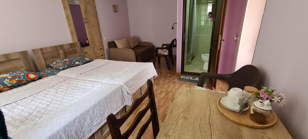 Guest House Panda Kʼutʼaisi Exterior foto